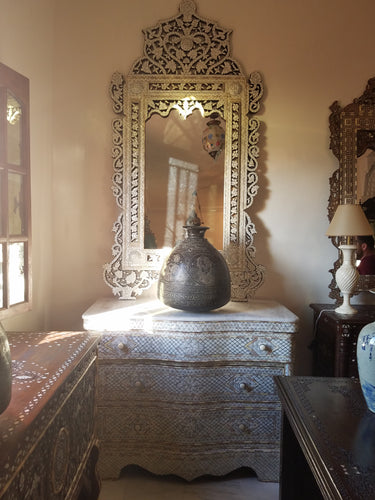 Mother of pearl inlay set